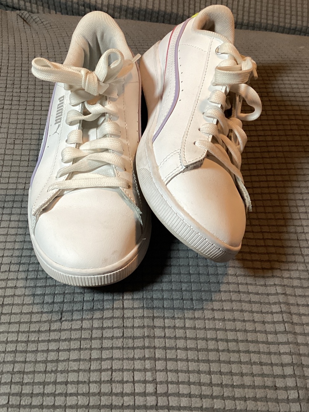 Puma White Sneakers with Lilac Stripe